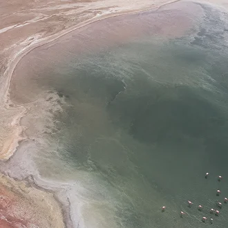 Letecký pohled na kráter Ngorongoro Letecký pohled na kráter Ngorongoro